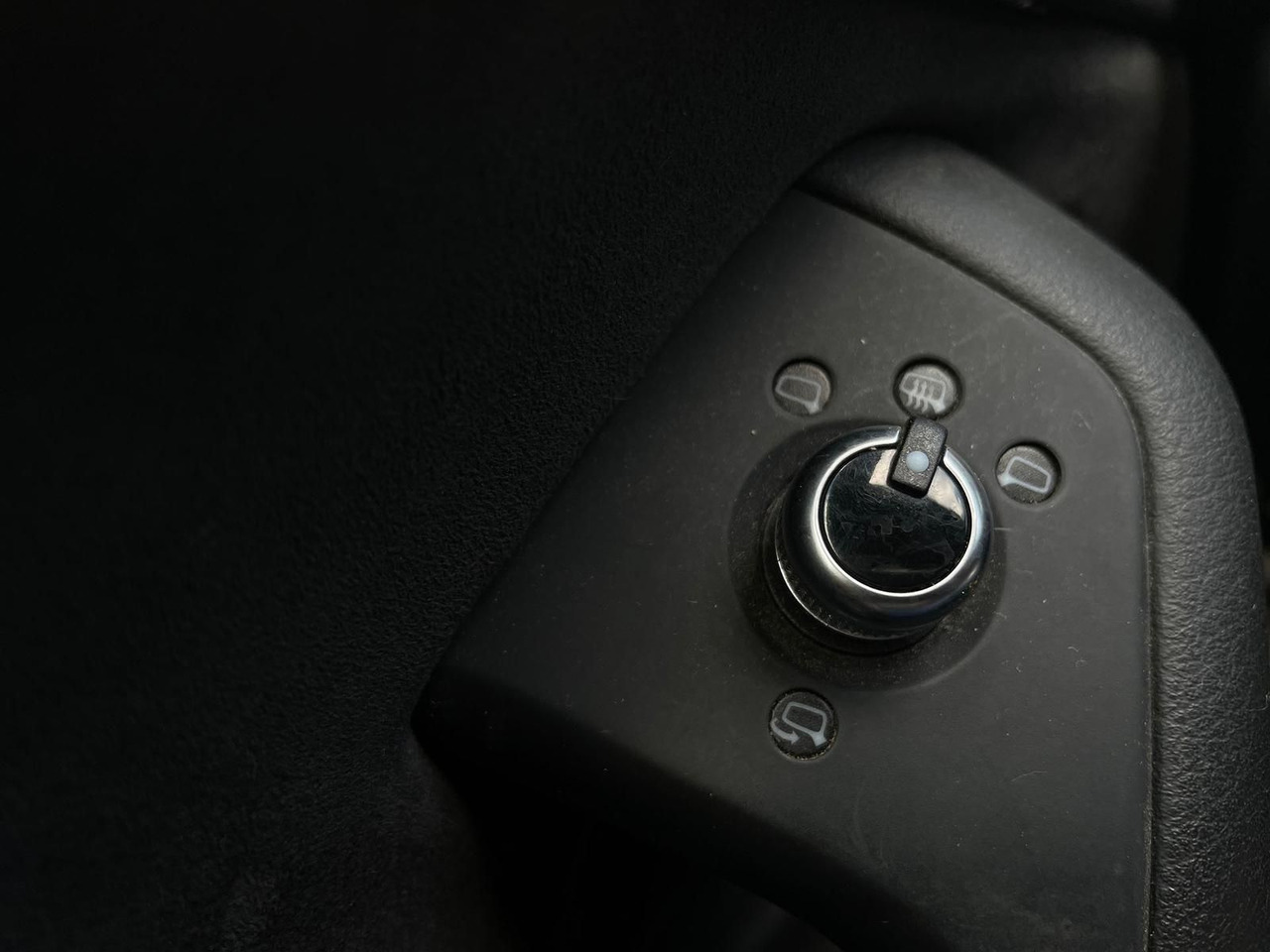 Универсал Audi S6 4.0 V8 quattro LEDER LED SITZHZ TEMP NAVI: фото 38 Универсал Audi S6 4.0 V8 quattro LEDER LED SITZHZ TEMP NAVI: фото 38