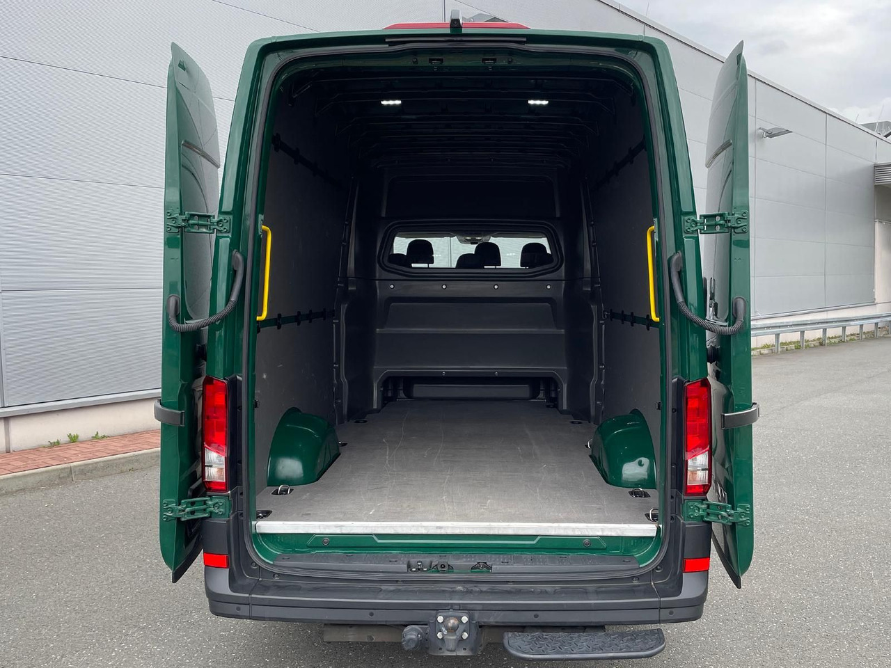 Легковой автомобиль MAN TGE 3.160 MIXTO L4H3 LED AHK DAB KAMERA SITZHZ: фото 37 Легковой автомобиль MAN TGE 3.160 MIXTO L4H3 LED AHK DAB KAMERA SITZHZ: фото 37