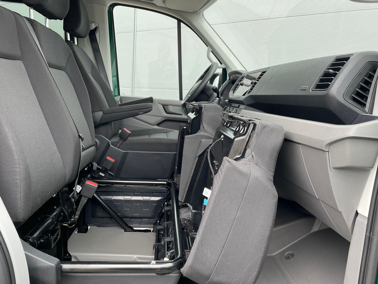 Легковой автомобиль MAN TGE 3.160 MIXTO L4H3 LED AHK DAB KAMERA SITZHZ: фото 28 Легковой автомобиль MAN TGE 3.160 MIXTO L4H3 LED AHK DAB KAMERA SITZHZ: фото 28