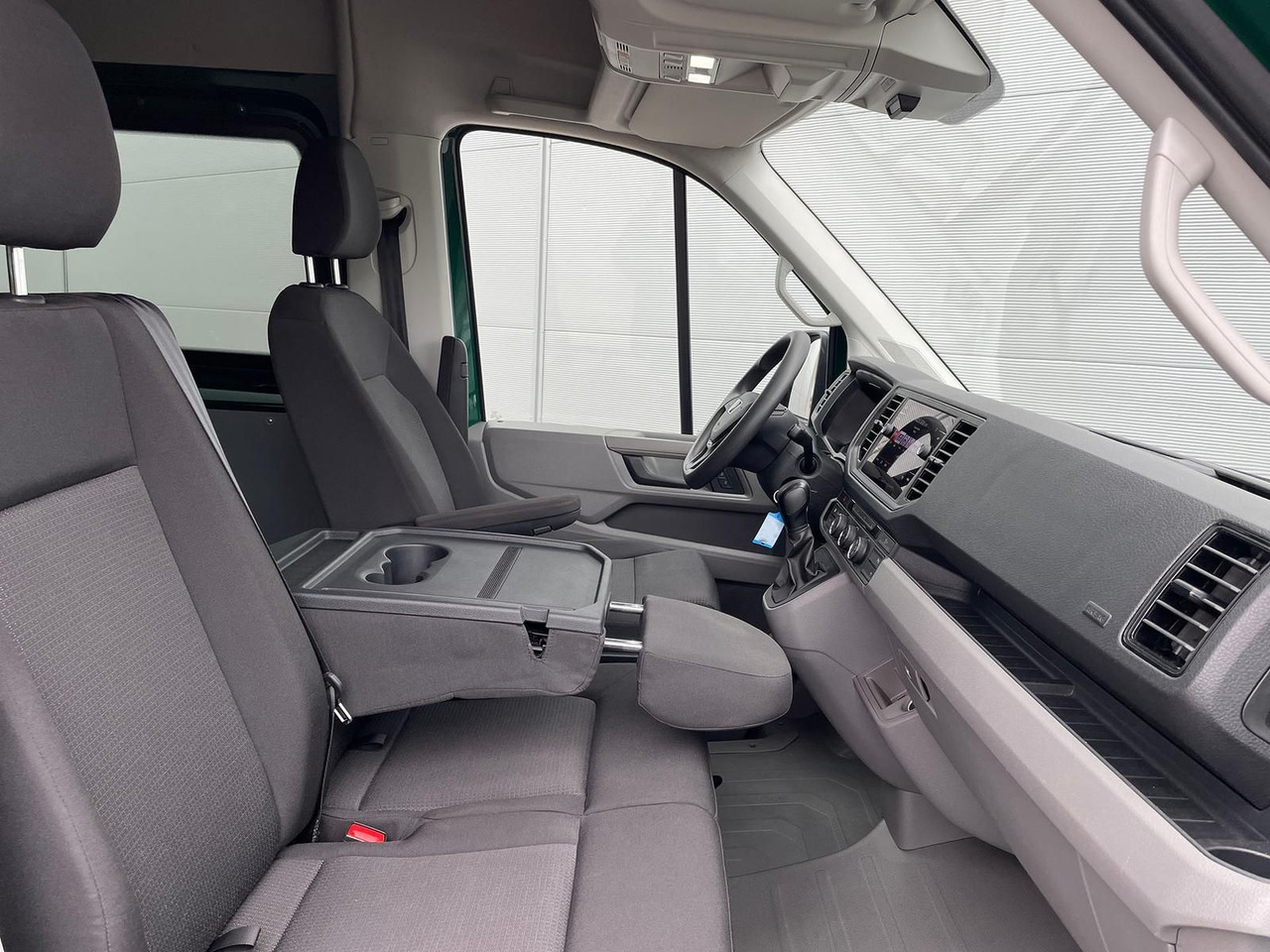 Легковой автомобиль MAN TGE 3.160 MIXTO L4H3 LED AHK DAB KAMERA SITZHZ: фото 25 Легковой автомобиль MAN TGE 3.160 MIXTO L4H3 LED AHK DAB KAMERA SITZHZ: фото 25