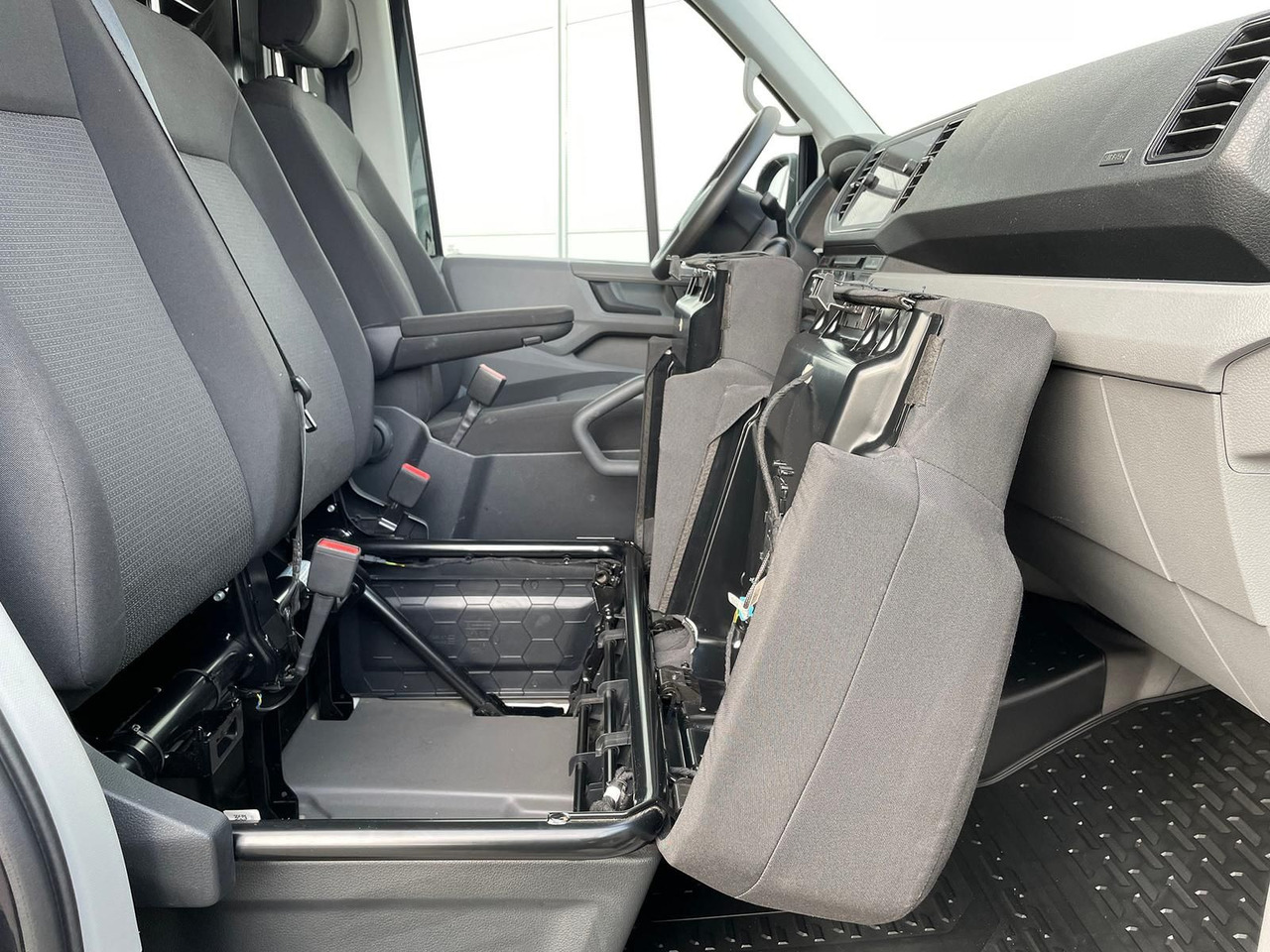 Легковой автомобиль MAN TGE 3.180 L3H2 Kasten 4x4 AUTOM ACC NAV: фото 33