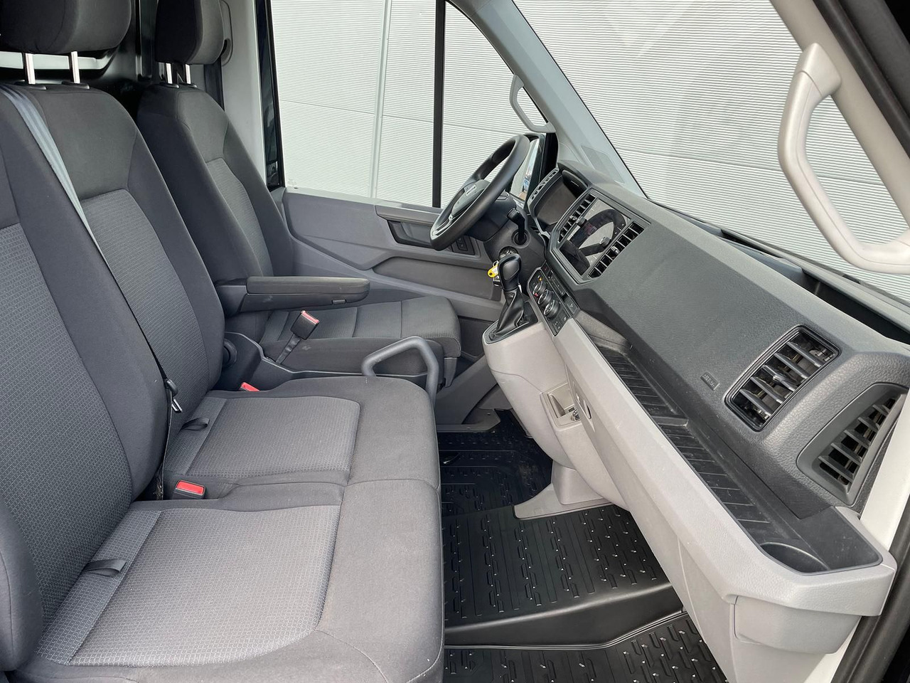 Легковой автомобиль MAN TGE 3.180 L3H2 Kasten 4x4 AUTOM ACC NAV: фото 32