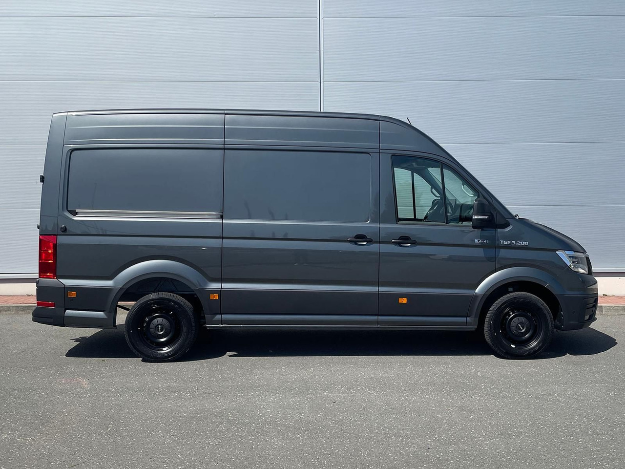 MAN TGE 3.200 L3H3 Kasten 4x4 2-SITZE AHK ACC - Легковой автомобиль: фото 5 MAN TGE 3.200 L3H3 Kasten 4x4 2-SITZE AHK ACC - Легковой автомобиль: фото 5