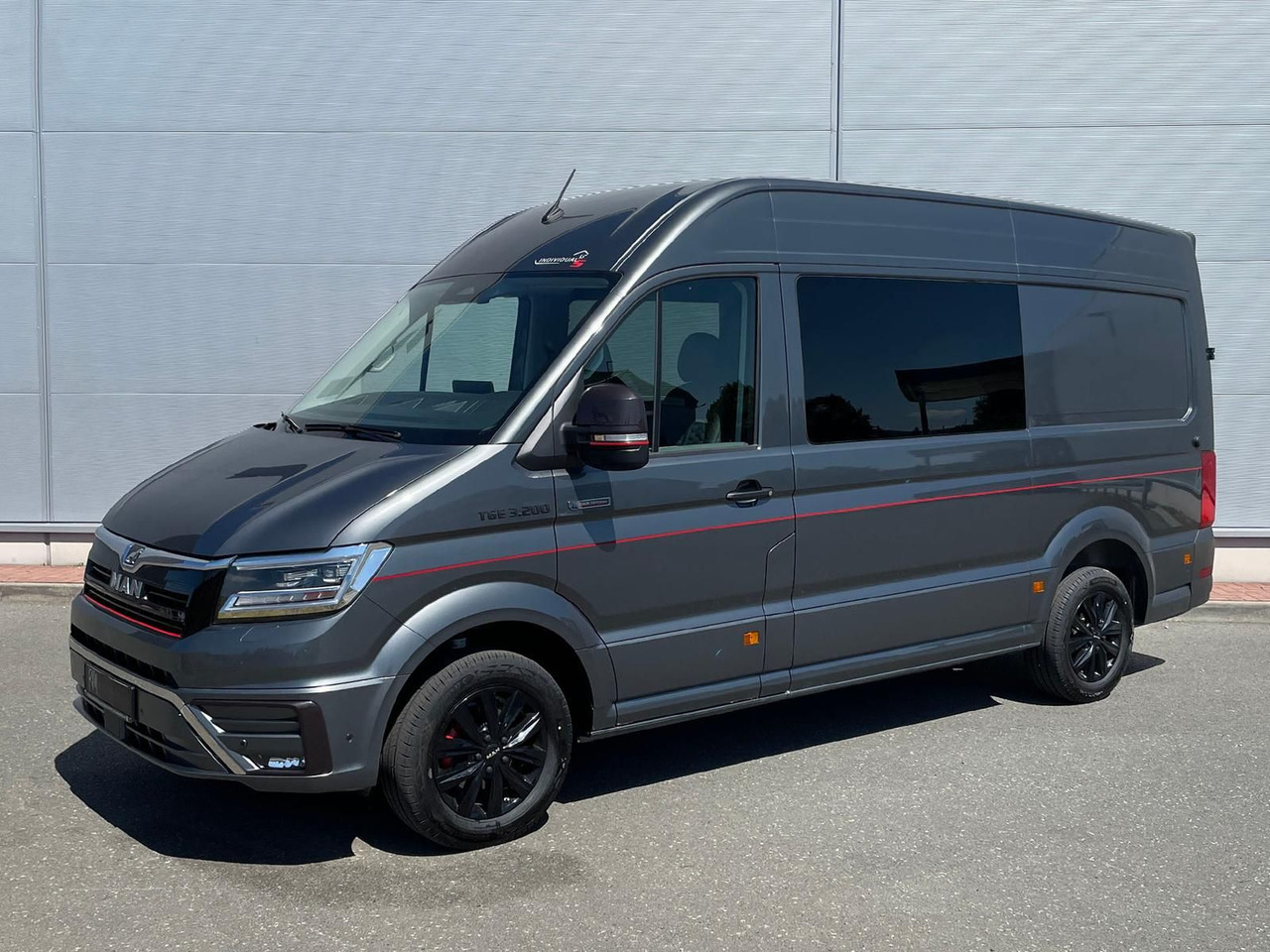 MAN TGE 3.200 L3H3 MIXTO 4x4 Individual S ACC STHZ - Цельнометаллический фургон, Грузопассажирский фургон: фото 1 MAN TGE 3.200 L3H3 MIXTO 4x4 Individual S ACC STHZ - Цельнометаллический фургон, Грузопассажирский фургон: фото 1
