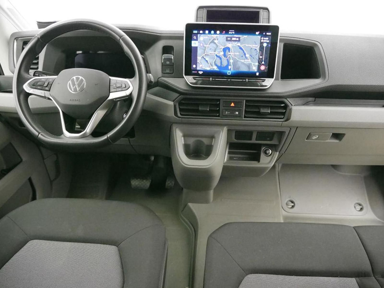 Volkswagen Crafter Kasten 35 L4H3 NAVI DAB PDC KAMERA - Пассажирский фургон: фото 5 Volkswagen Crafter Kasten 35 L4H3 NAVI DAB PDC KAMERA - Пассажирский фургон: фото 5