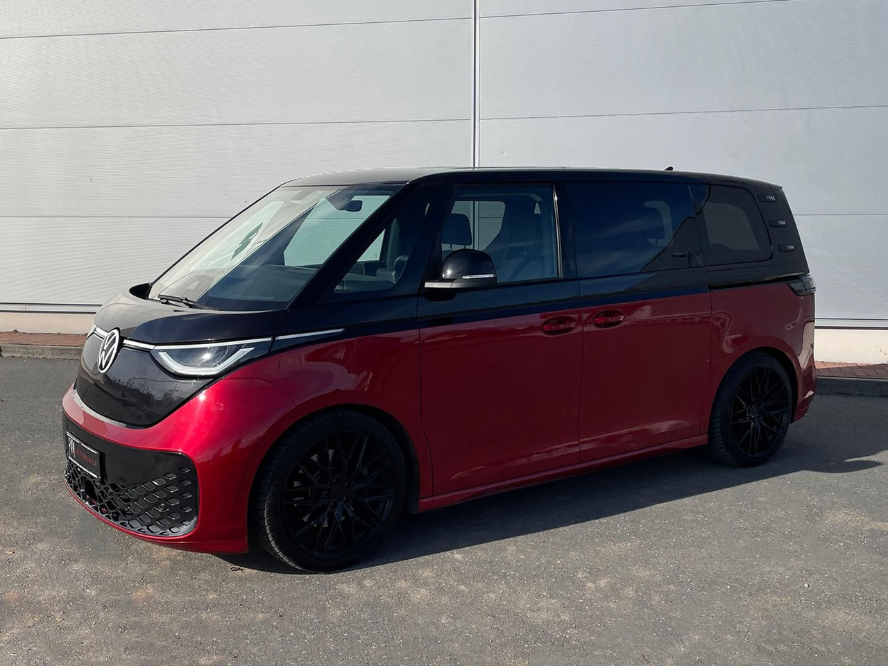 Volkswagen ID.Buzz KW Fahrwerk LM Felgen KLIMA PDC ACC DAB - Пассажирский фургон, Электрический фургон: фото 2 Volkswagen ID.Buzz KW Fahrwerk LM Felgen KLIMA PDC ACC DAB - Пассажирский фургон, Электрический фургон: фото 2