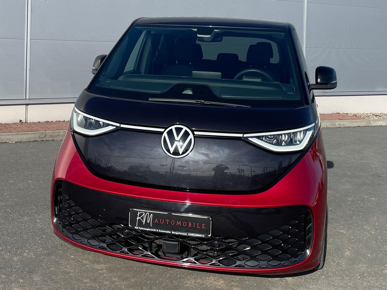 Volkswagen ID.Buzz KW Fahrwerk LM Felgen KLIMA PDC ACC DAB - Пассажирский фургон, Электрический фургон: фото 5 Volkswagen ID.Buzz KW Fahrwerk LM Felgen KLIMA PDC ACC DAB - Пассажирский фургон, Электрический фургон: фото 5