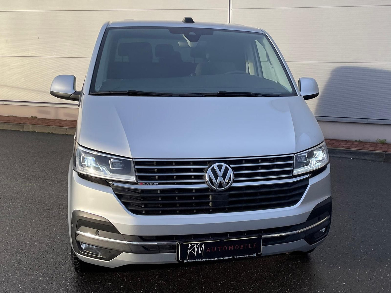 Volkswagen T6.1 Caravelle Comfortl LR 4M NAV el. Trittstufe - Микроавтобус, Пассажирский фургон: фото 3 Volkswagen T6.1 Caravelle Comfortl LR 4M NAV el. Trittstufe - Микроавтобус, Пассажирский фургон: фото 3