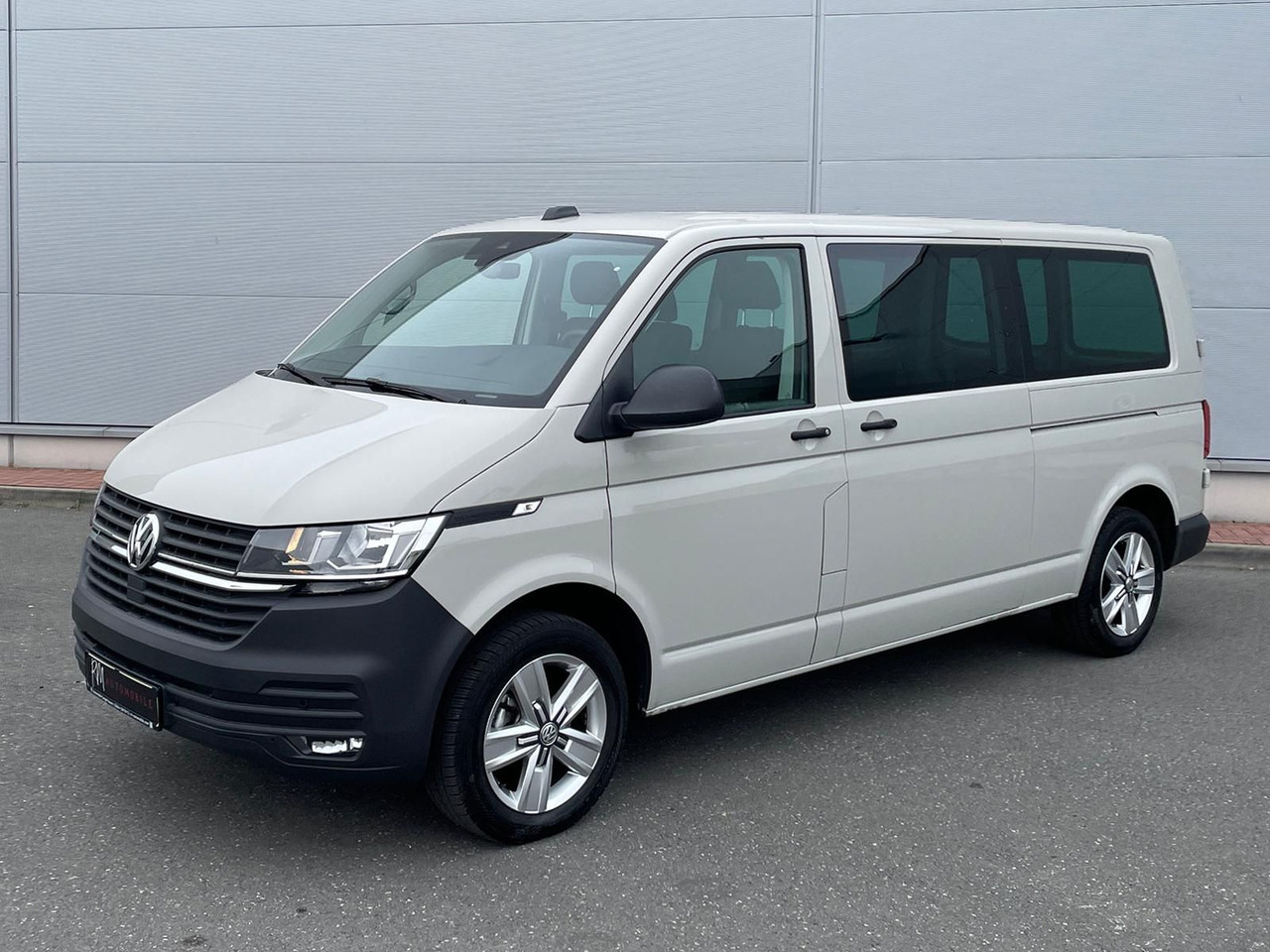 Volkswagen T6.1 Transporter 2.0 TDI lang 4MOTION SITZHZ NAV - Цельнометаллический фургон: фото 1 Volkswagen T6.1 Transporter 2.0 TDI lang 4MOTION SITZHZ NAV - Цельнометаллический фургон: фото 1