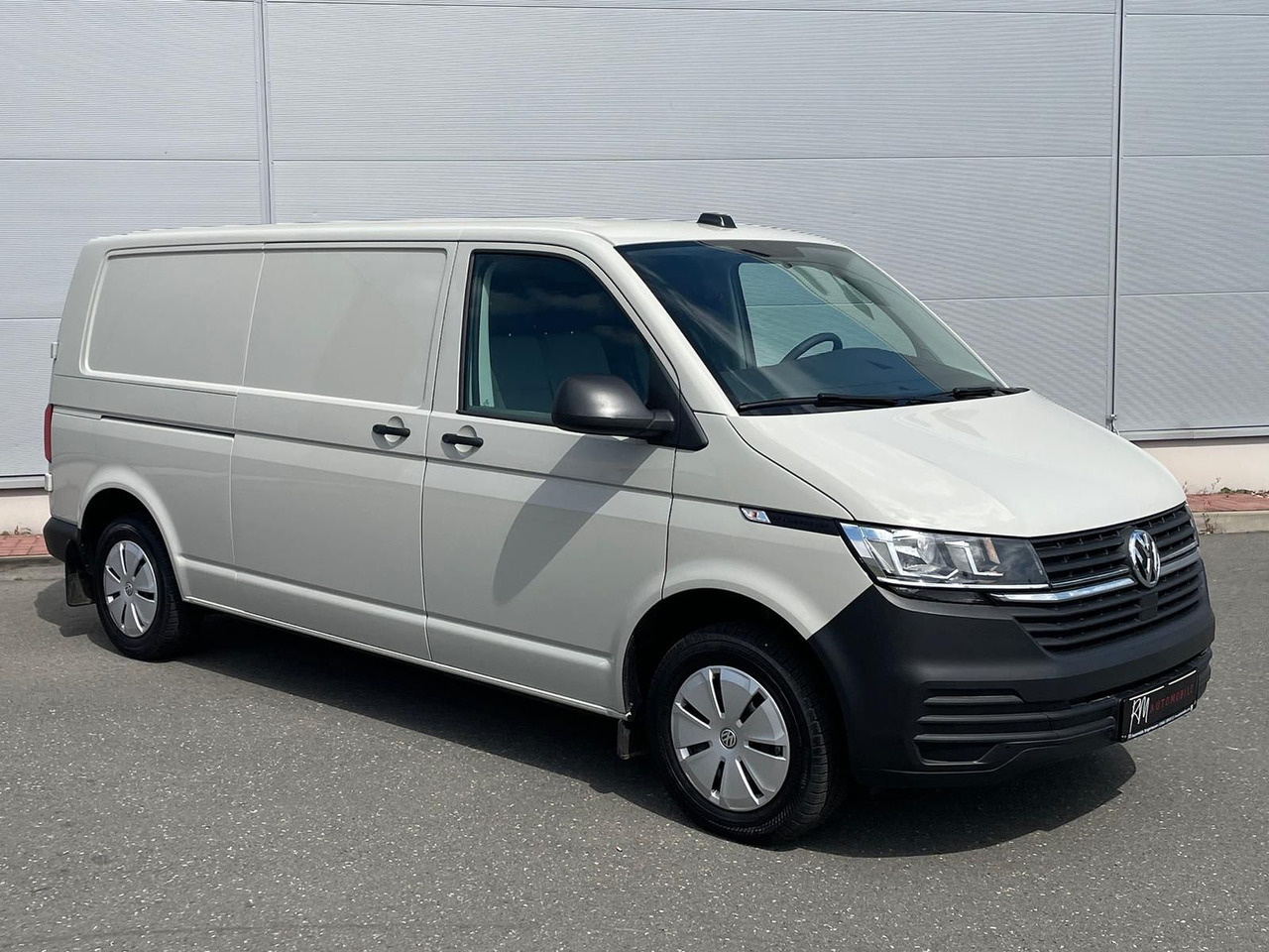 Volkswagen T6.1 Transporter Kasten LR TEMPOMAT KAMERA KLIMA - Цельнометаллический фургон: фото 2 Volkswagen T6.1 Transporter Kasten LR TEMPOMAT KAMERA KLIMA - Цельнометаллический фургон: фото 2