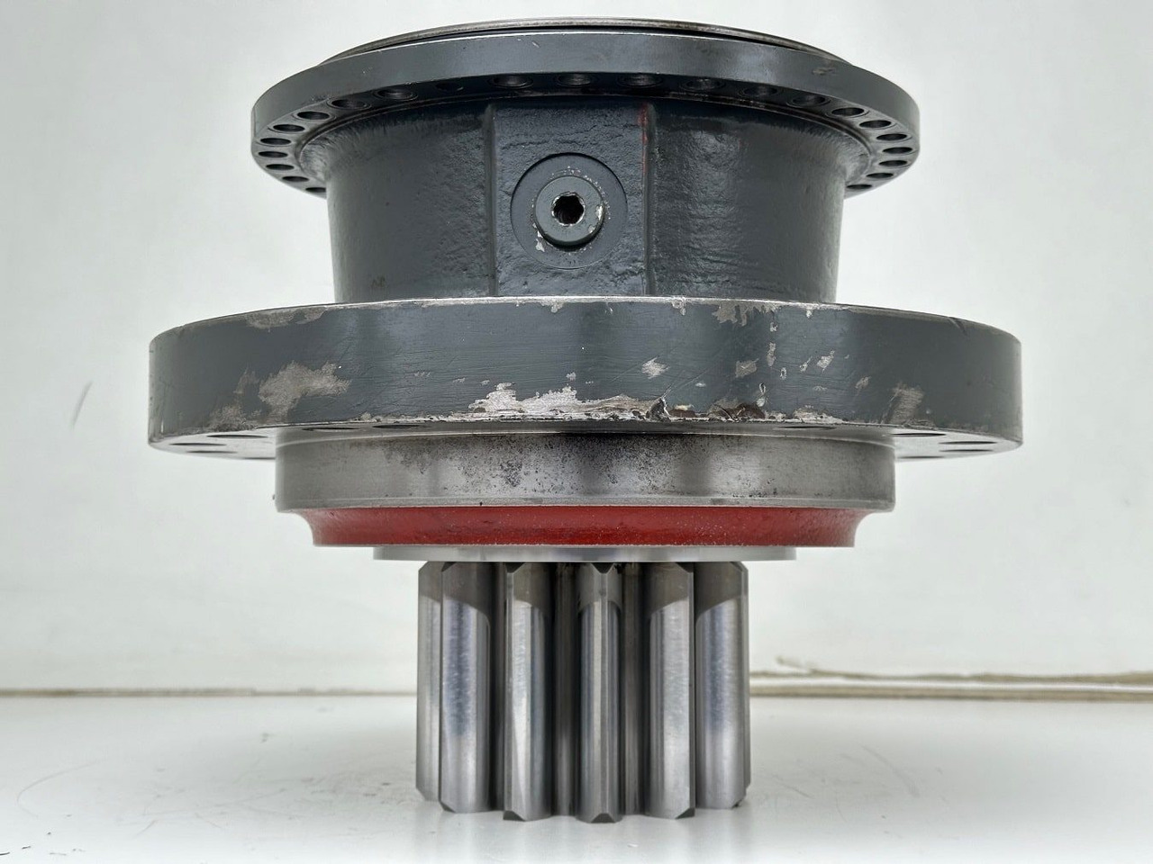 Liebherr Abtriebswellengehäuse ID-Nr.90018934 mit Abtriebswelle ID-Nr.90204999. SAT275/260 - SAT275/261 - SAT275/266 - SAT275/289. #0785#03478# - Трансмиссия для Строительной техники: фото 2 Liebherr Abtriebswellengehäuse ID-Nr.90018934 mit Abtriebswelle ID-Nr.90204999. SAT275/260 - SAT275/261 - SAT275/266 - SAT275/289. #0785#03478# - Трансмиссия для Строительной техники: фото 2