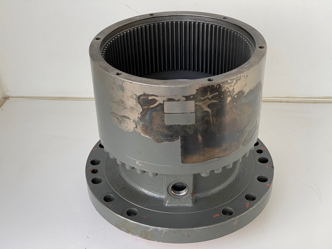 Liebherr Abtriebswellengehäuse ID-Nr.90208566 - Liebherr Innenrad ID-Nr.90216346 and Kegelrollenlager ID-Nr.761001903. R926, R928, R930. #0170#0161# - Поворотный редуктор для Гусеничных экскаваторов: фото 3 Liebherr Abtriebswellengehäuse ID-Nr.90208566 - Liebherr Innenrad ID-Nr.90216346 and Kegelrollenlager ID-Nr.761001903. R926, R928, R930. #0170#0161# - Поворотный редуктор для Гусеничных экскаваторов: фото 3