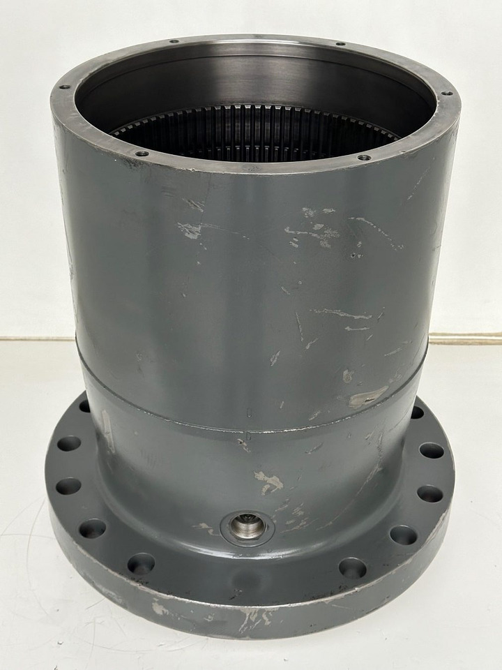 Liebherr Abtriebswellengehäuse inkl. Innenrad ID-Nr.90006015 - ID-Nr.90005980 mit Kegelrollenlager ID-Nr.746231701. SAT325/274. R946, R950, RZG390 SME. #90006015.04.11# - Поворотный редуктор для Гусеничных экскаваторов: фото 3 Liebherr Abtriebswellengehäuse inkl. Innenrad ID-Nr.90006015 - ID-Nr.90005980 mit Kegelrollenlager ID-Nr.746231701. SAT325/274. R946, R950, RZG390 SME. #90006015.04.11# - Поворотный редуктор для Гусеничных экскаваторов: фото 3