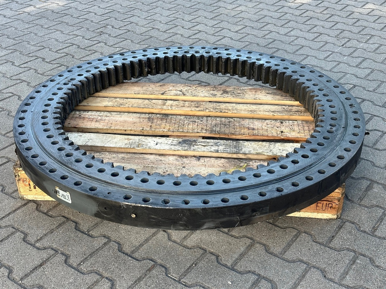 Liebherr Drehkranz - Kugeldrehverbindung Typ:KUD120 VJ 001. ID-Nr.969077501. MK 88, MK88 Plus. #969077501.10178# - Поворотное кольцо для Мобильных кранов: фото 1 Liebherr Drehkranz - Kugeldrehverbindung Typ:KUD120 VJ 001. ID-Nr.969077501. MK 88, MK88 Plus. #969077501.10178# - Поворотное кольцо для Мобильных кранов: фото 1