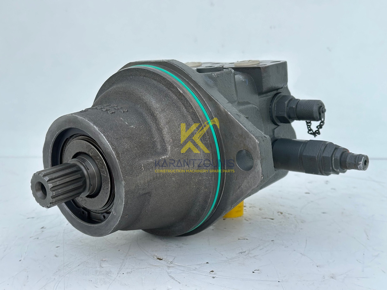 Liebherr Original Hydraulikeinbaumotor Typ:FMF045. ID-Nr.12464216. R914 RAIL, R914 COMP, R914 K-S, R914 K-STD, R918, R918LC, R918NLC, R918 XLC, R920 K-LC, R920 K-NLC. #12464216.25879# - Поворотный редуктор для Строительной техники: фото 1 Liebherr Original Hydraulikeinbaumotor Typ:FMF045. ID-Nr.12464216. R914 RAIL, R914 COMP, R914 K-S, R914 K-STD, R918, R918LC, R918NLC, R918 XLC, R920 K-LC, R920 K-NLC. #12464216.25879# - Поворотный редуктор для Строительной техники: фото 1