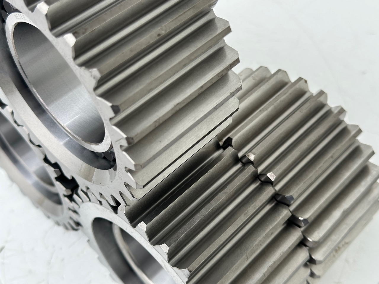 Liebherr Planetenrad ID-Nr.90024935. FAT400P112 - FAT400P130 - FAT400P139. R926, R928, R930, R934, R936, R938, R940, R944, R946, R950 T. #90024935.20.01# - Бортовой редуктор для Строительной техники: фото 3 Liebherr Planetenrad ID-Nr.90024935. FAT400P112 - FAT400P130 - FAT400P139. R926, R928, R930, R934, R936, R938, R940, R944, R946, R950 T. #90024935.20.01# - Бортовой редуктор для Строительной техники: фото 3