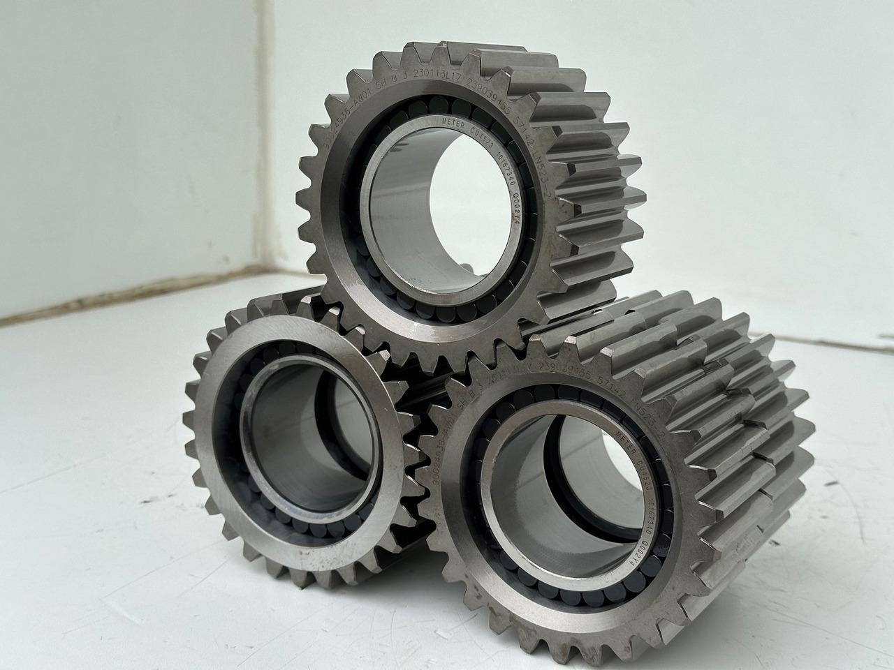 Liebherr Planetenrad ID-Nr.90024935. FAT400P112 - FAT400P130 - FAT400P139. R926, R928, R930, R934, R936, R938, R940, R944, R946, R950 T. #90024935.20.02# - Трансмиссия для Строительной техники: фото 1 Liebherr Planetenrad ID-Nr.90024935. FAT400P112 - FAT400P130 - FAT400P139. R926, R928, R930, R934, R936, R938, R940, R944, R946, R950 T. #90024935.20.02# - Трансмиссия для Строительной техники: фото 1