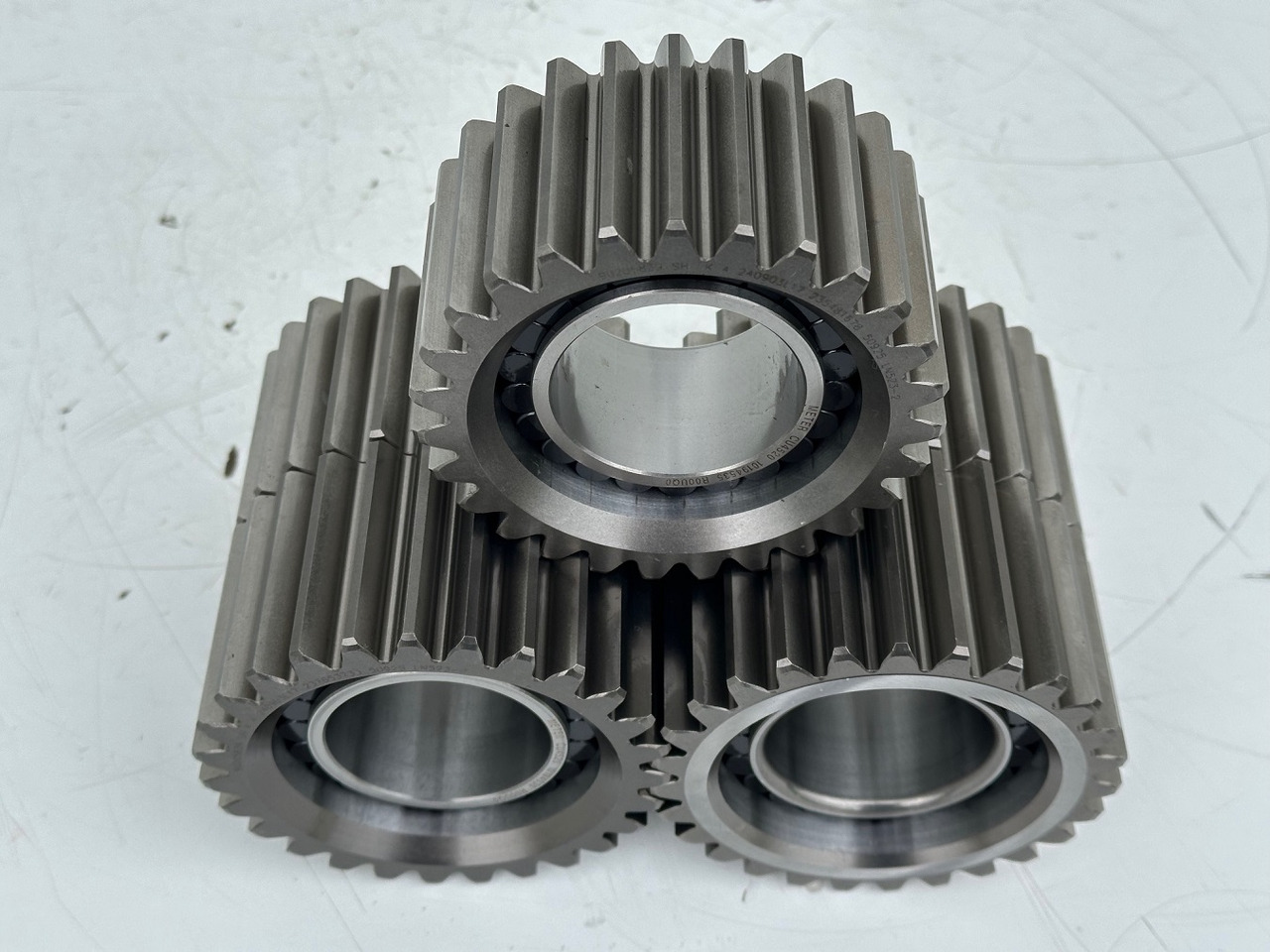 Liebherr Planetenrad ID-Nr.90205840. FAT350P126 - FAT350P138. R920 - R922 - R924 - R925 - R926 - R930 T. #90205840.22.05.01# - Бортовой редуктор для Гусеничных экскаваторов: фото 3 Liebherr Planetenrad ID-Nr.90205840. FAT350P126 - FAT350P138. R920 - R922 - R924 - R925 - R926 - R930 T. #90205840.22.05.01# - Бортовой редуктор для Гусеничных экскаваторов: фото 3