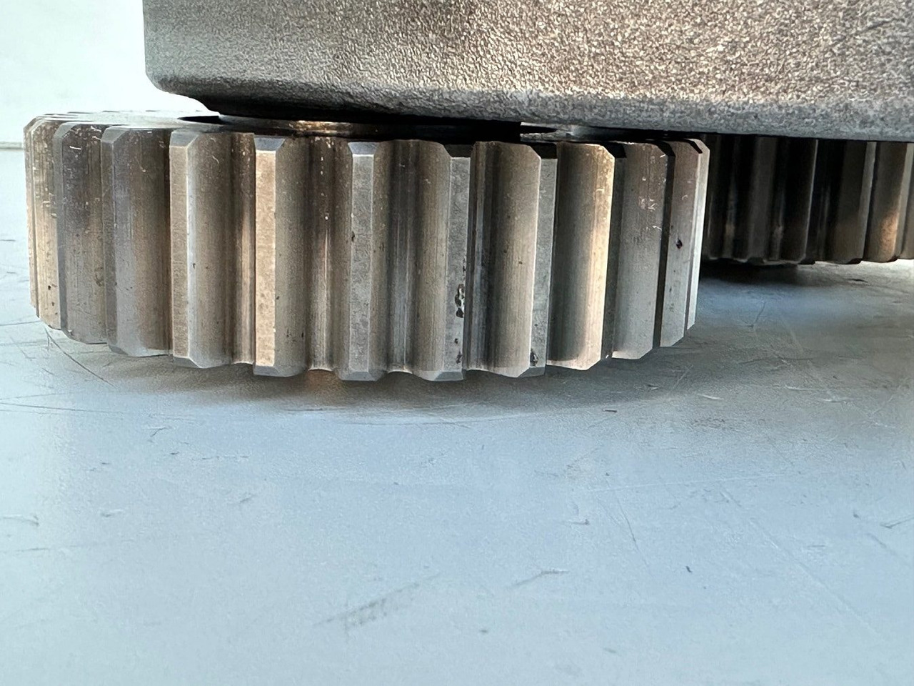 Бортовой редуктор для Строительной техники Liebherr Planetenträger ID-Nr.90024938 mit Planetenräder ID-Nr.90024939.  FAT400P112 -FAT400P130 - FAT400P139.  LO1936, LOS926, R926, R928, R930, R934, R936, R940, R944, R946, R950 T. #PL-PL.17.10#: фото 12