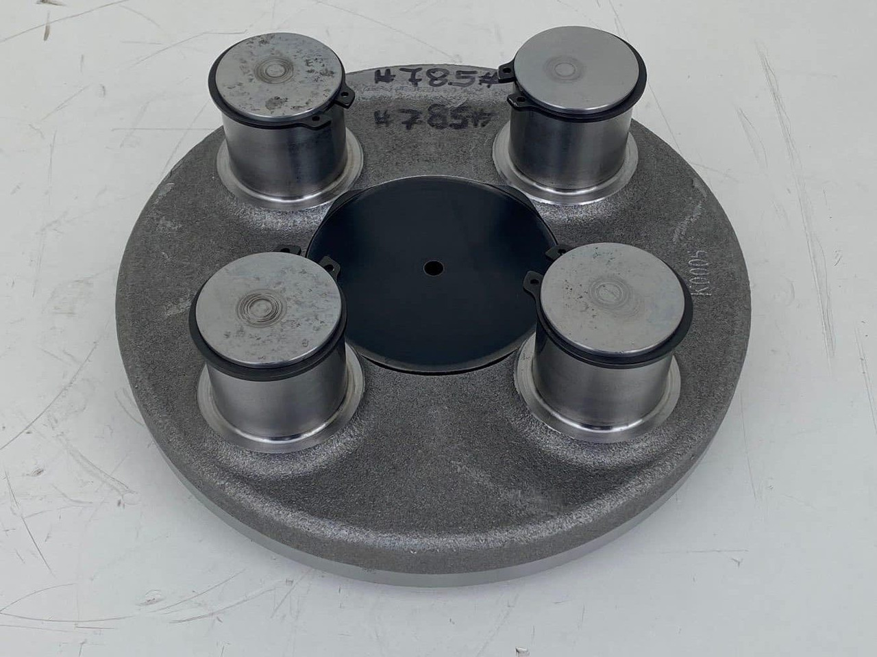 Liebherr Planetenträger ID-Nr.944306303 - ID-Nr.9443063. A924, A934, LH30, LH35. #PLANT785# - Запчасти ходовой части для Строительной техники: фото 2 Liebherr Planetenträger ID-Nr.944306303 - ID-Nr.9443063. A924, A934, LH30, LH35. #PLANT785# - Запчасти ходовой части для Строительной техники: фото 2