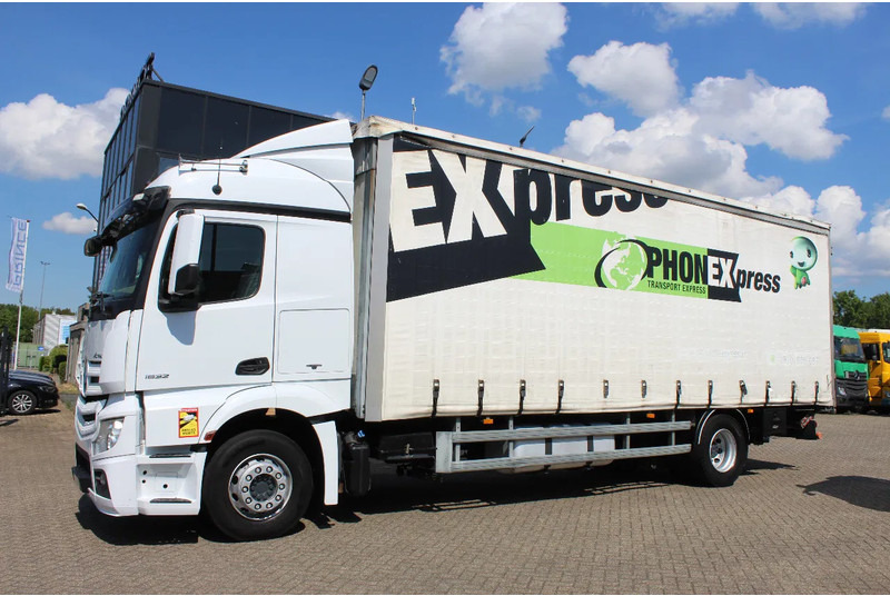 Mercedes-Benz Actros 1832 * EURO6 * 4X2 * - Грузовик с закрытым кузовом: фото 2 Mercedes-Benz Actros 1832 * EURO6 * 4X2 * - Грузовик с закрытым кузовом: фото 2