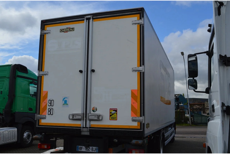 Volvo FE 260 * EURO5 * CARRIER SUPRA 950 MT * 4X2 * - Рефрижератор: фото 3 Volvo FE 260 * EURO5 * CARRIER SUPRA 950 MT * 4X2 * - Рефрижератор: фото 3