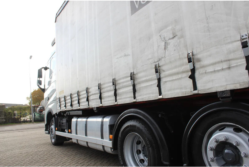 Тентованный грузовик Volvo FH 420 * EURO5 * 6X2 * MANUAL *: фото 14 Тентованный грузовик Volvo FH 420 * EURO5 * 6X2 * MANUAL *: фото 14