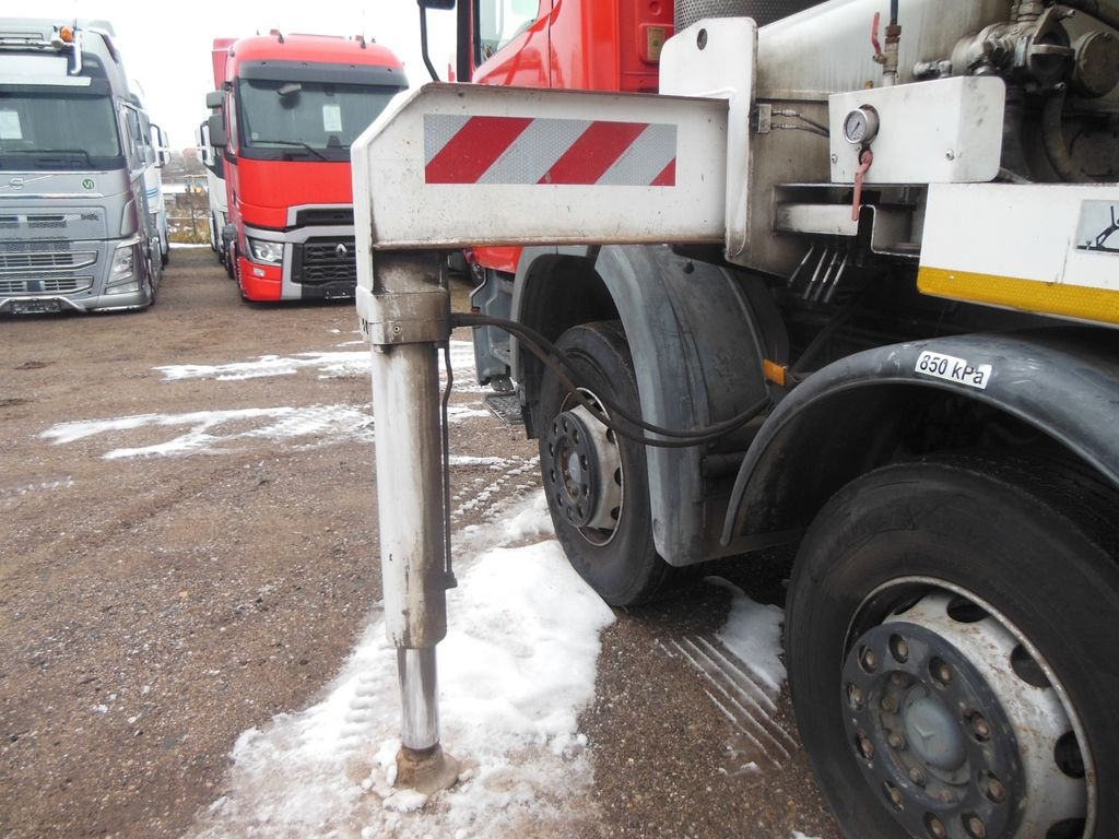 Автобетононасос Mercedes-Benz ACTROS 3241, LIEBHERR 7m3, PUMPE PUTZMEISTER 24m: фото 16