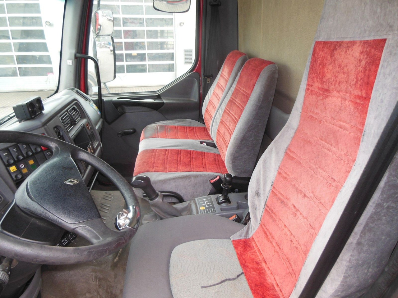 Renault MIDLUM 220.14,4X4,HUBARBEITBÜHNE 16,5M, ISOLIERT в лизинг Renault MIDLUM 220.14,4X4,HUBARBEITBÜHNE 16,5M, ISOLIERT: фото 26