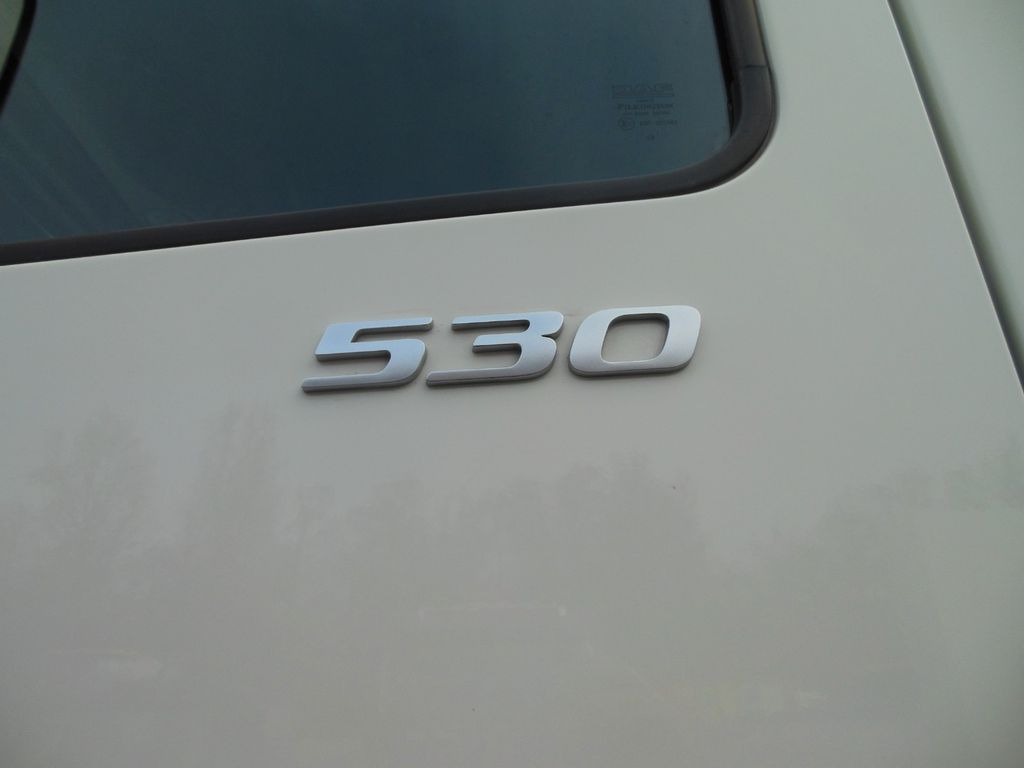 DAF XF 106.530 SSC, HYDRAULIK, STAND KLIMA, TOP DAF XF 106.530 SSC, HYDRAULIK, STAND KLIMA, TOP - Тягач: фото 5 DAF XF 106.530 SSC, HYDRAULIK, STAND KLIMA, TOP DAF XF 106.530 SSC, HYDRAULIK, STAND KLIMA, TOP - Тягач: фото 5