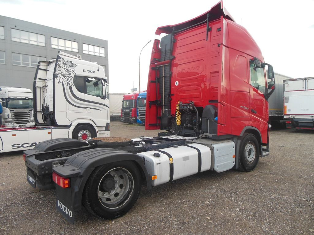Volvo FH 13/500, LOWDECK, GLOBE XL, I PARK COOL, TOP!! Volvo FH 13/500, LOWDECK, GLOBE XL, I PARK COOL, TOP!! - Тягач: фото 3 Volvo FH 13/500, LOWDECK, GLOBE XL, I PARK COOL, TOP!! Volvo FH 13/500, LOWDECK, GLOBE XL, I PARK COOL, TOP!! - Тягач: фото 3