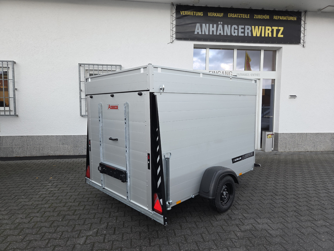 ALUBOXX Deckelanhänger GTB 1350 VT3 Ultra Low 251x151cm 1350kg - Прицеп для мотоцикла: фото 5 ALUBOXX Deckelanhänger GTB 1350 VT3 Ultra Low 251x151cm 1350kg - Прицеп для мотоцикла: фото 5