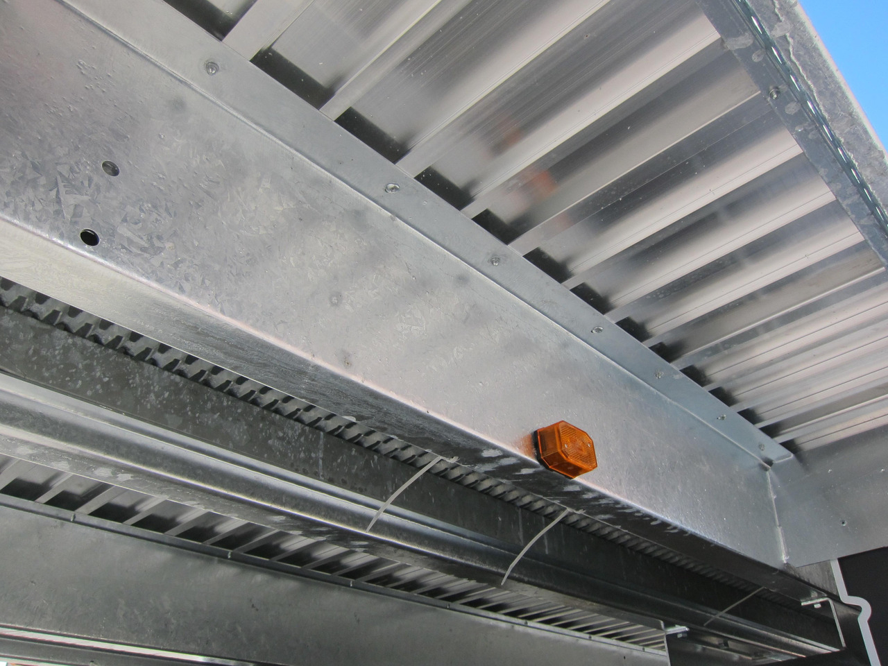 Anssems MSX 3500 Multitransporter 405x200cm Aluboden 3500kg ONLINE AKTION - Прицеп бортовой/ Платформа: фото 3 Anssems MSX 3500 Multitransporter 405x200cm Aluboden 3500kg ONLINE AKTION - Прицеп бортовой/ Платформа: фото 3