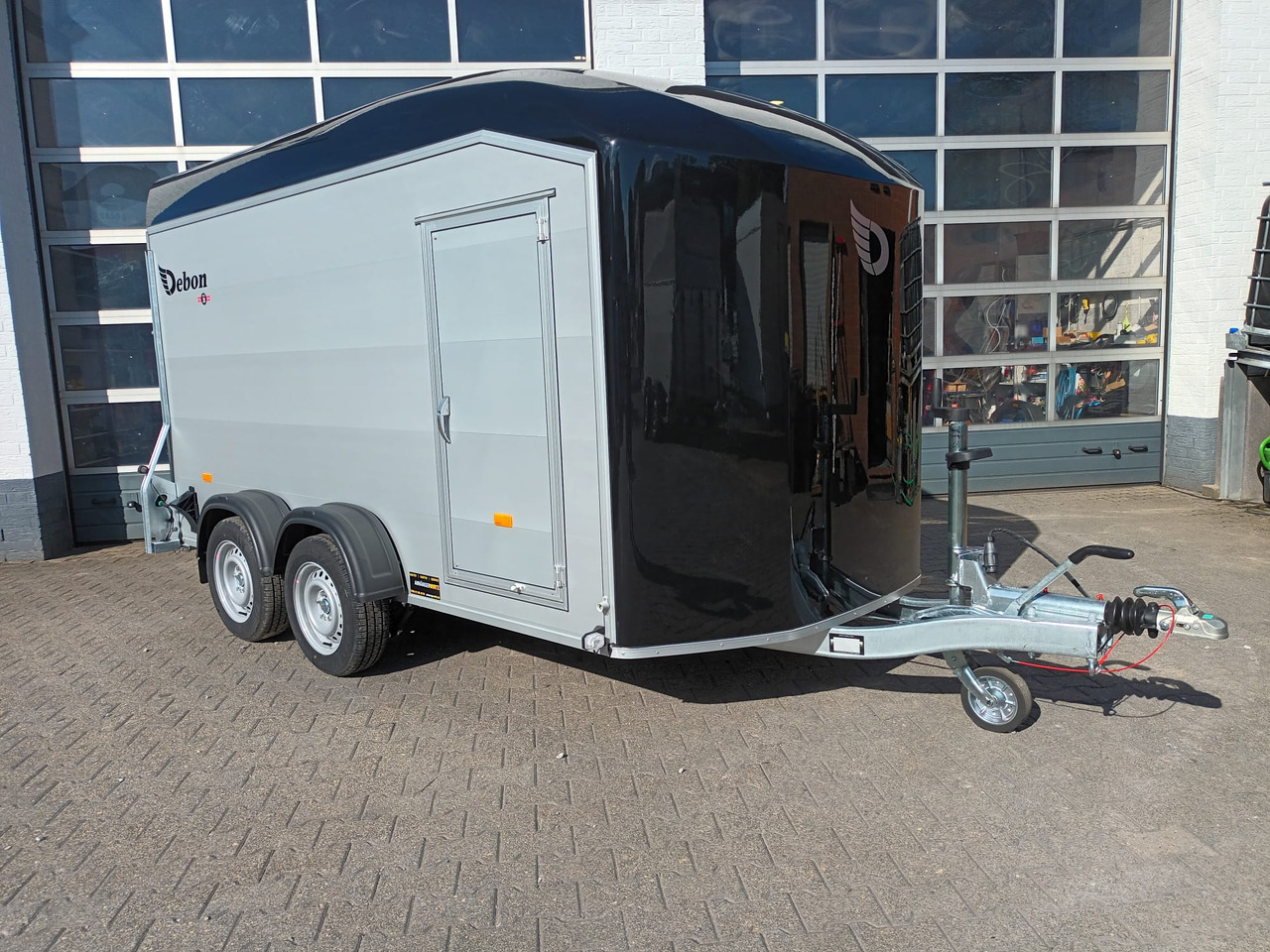Cargo Roadster 700 375x180x200cm Alu Poly black Pullman 100km/H 2600kg Modell 2025 - Прицеп для легкового автомобиля: фото 3 Cargo Roadster 700 375x180x200cm Alu Poly black Pullman 100km/H 2600kg Modell 2025 - Прицеп для легкового автомобиля: фото 3