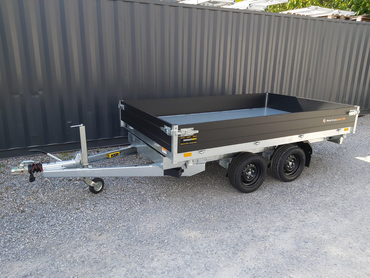 Saris Kipper K3 306 184 2700 2 E 306x184x30cm black Edition Elektro 13" 2700kg Januar Aktion в лизинг Saris Kipper K3 306 184 2700 2 E 306x184x30cm black Edition Elektro 13" 2700kg Januar Aktion: фото 8 Saris Kipper K3 306 184 2700 2 E 306x184x30cm black Edition Elektro 13" 2700kg Januar Aktion в лизинг Saris Kipper K3 306 184 2700 2 E 306x184x30cm black Edition Elektro 13" 2700kg Januar Aktion: фото 8