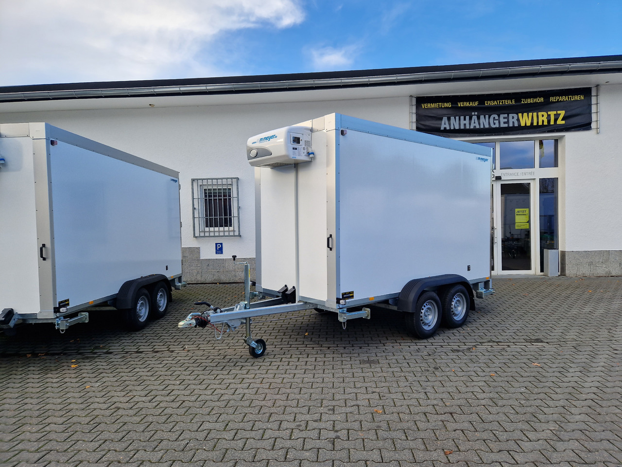 Tiefkühlanhänger AZK 2734/156 336x156x200cm 100 Frigoliner GOVI K6 bis -18°C (M) 2700kg - Прицеп-рефрижератор: фото 5 Tiefkühlanhänger AZK 2734/156 336x156x200cm 100 Frigoliner GOVI K6 bis -18°C (M) 2700kg - Прицеп-рефрижератор: фото 5