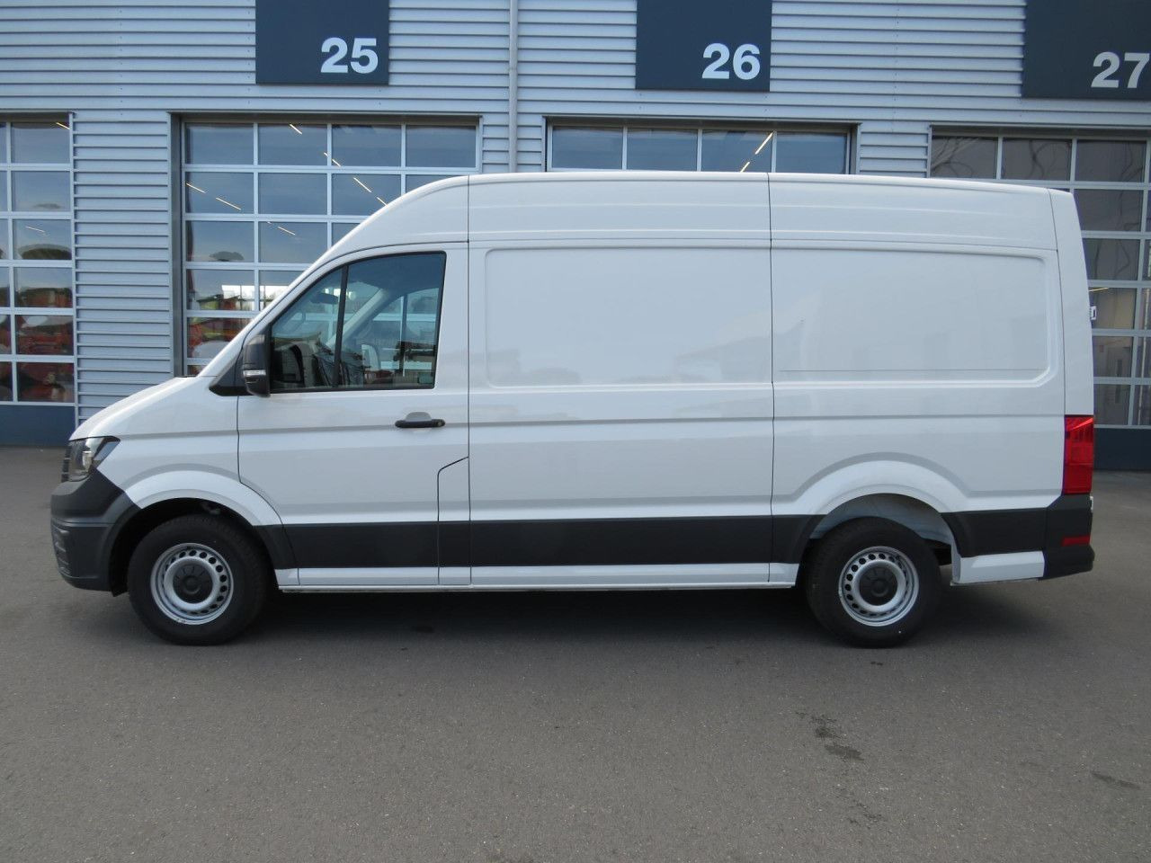 Volkswagen Crafter 35 L3H3 Kasten Klima ZV - Цельнометаллический фургон: фото 3 Volkswagen Crafter 35 L3H3 Kasten Klima ZV - Цельнометаллический фургон: фото 3