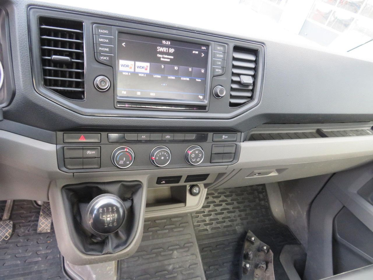 Малотоннажный бортовой грузовик Volkswagen Crafter 35 L4 EK Pritsche Euro6 Klima AHK ZV: фото 12