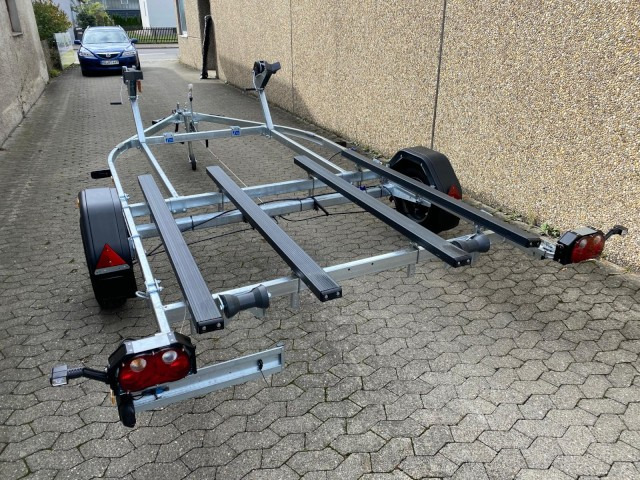 Brenderup Doppel Jetski Premium PWC21200B RAX , 1,2 to., 3,8m - Лодочный прицеп: фото 2 Brenderup Doppel Jetski Premium PWC21200B RAX , 1,2 to., 3,8m - Лодочный прицеп: фото 2