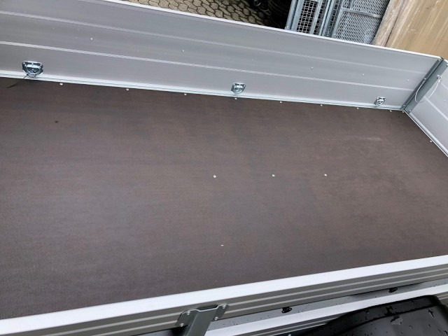 Brenderup Tieflader 2260A Alu, 1,3 to. 2580x1280x400mm - Прицеп для легкового автомобиля: фото 4 Brenderup Tieflader 2260A Alu, 1,3 to. 2580x1280x400mm - Прицеп для легкового автомобиля: фото 4