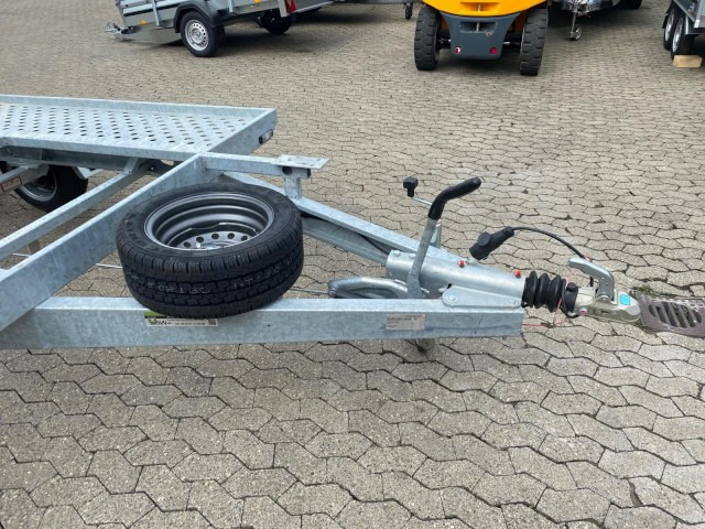 Gala BGG Taurus 4027SL 4060 x 1960 mm, 2-Achs - Прицеп-автовоз: фото 2 Gala BGG Taurus 4027SL 4060 x 1960 mm, 2-Achs - Прицеп-автовоз: фото 2