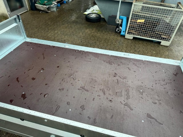 Neptun GN131, N13-263 KPS, 1300 kg 2630 x 1450 x 400 mm - Прицеп для легкового автомобиля: фото 4 Neptun GN131, N13-263 KPS, 1300 kg 2630 x 1450 x 400 mm - Прицеп для легкового автомобиля: фото 4