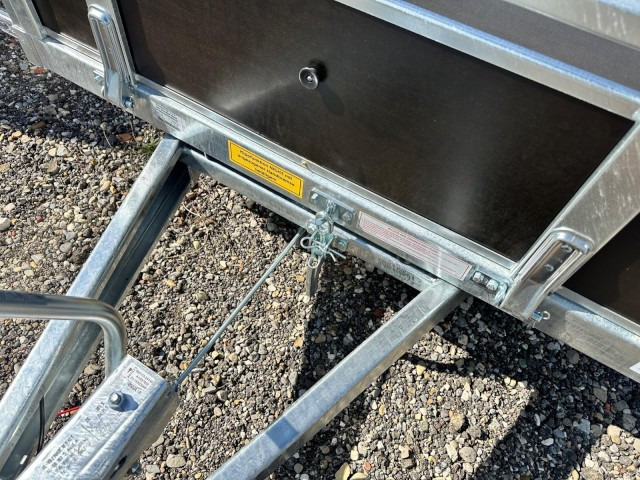 Neptun Tieflader BOIS, GN127, N13-236 bois, 1,3 to. 2360 x 1290 x 360 mm - Прицеп для легкового автомобиля: фото 3 Neptun Tieflader BOIS, GN127, N13-236 bois, 1,3 to. 2360 x 1290 x 360 mm - Прицеп для легкового автомобиля: фото 3