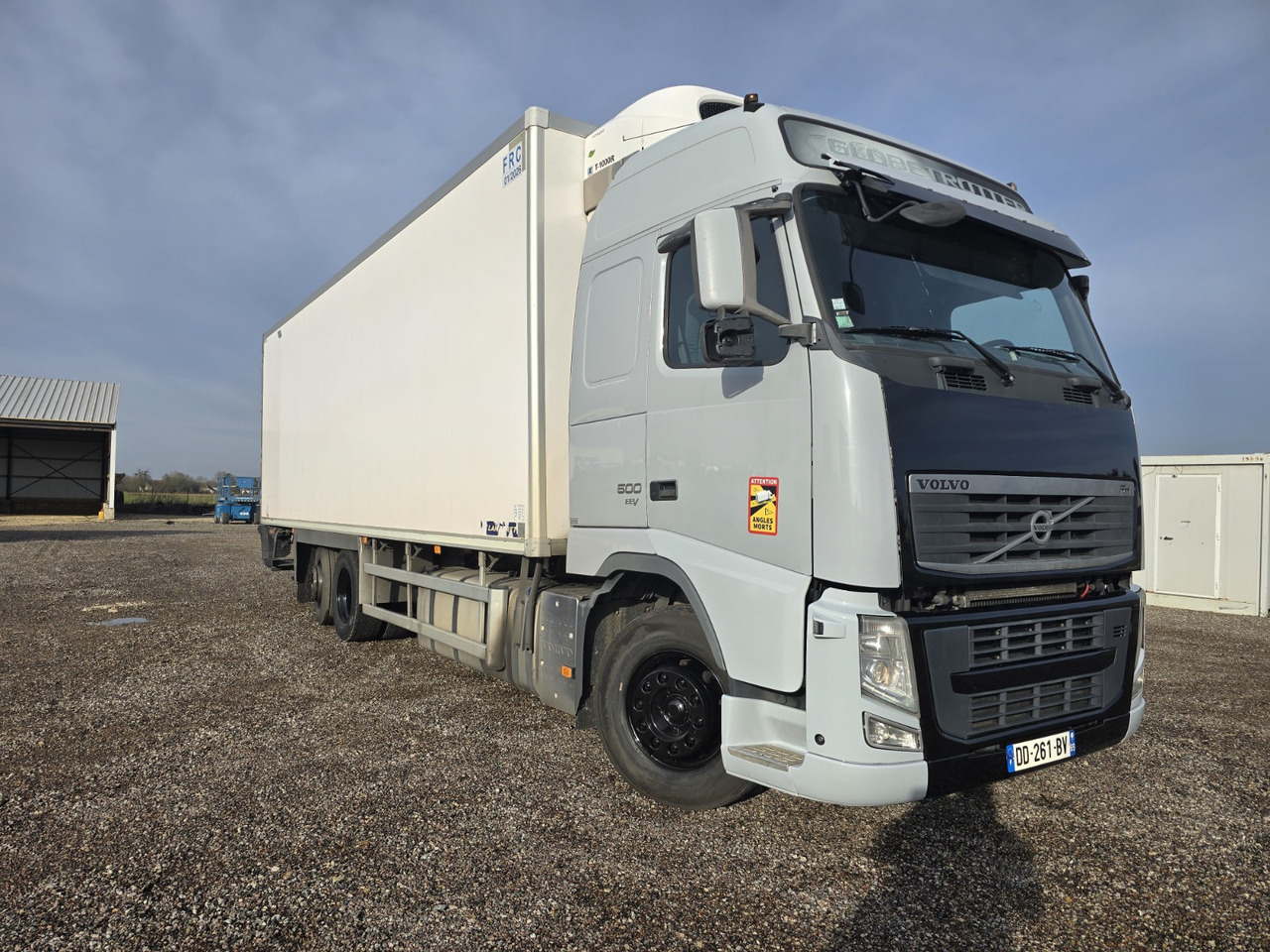 VOLVO FH500 - EEV - 6x2 - Steering Axle - Frigo - Meat Rail - Рефрижератор: фото 1 VOLVO FH500 - EEV - 6x2 - Steering Axle - Frigo - Meat Rail - Рефрижератор: фото 1