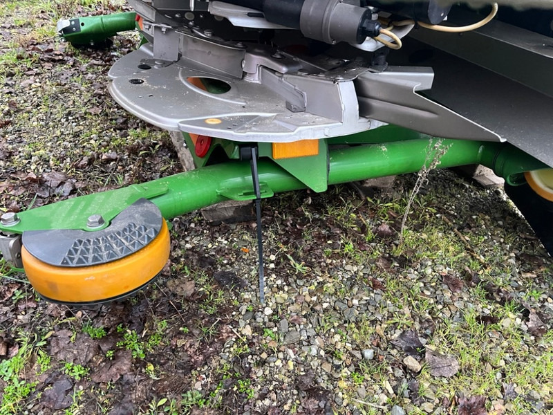 Amazone ZA-TS 1700 PROFIS TRONIC - Разбрасыватель удобрений: фото 5 Amazone ZA-TS 1700 PROFIS TRONIC - Разбрасыватель удобрений: фото 5