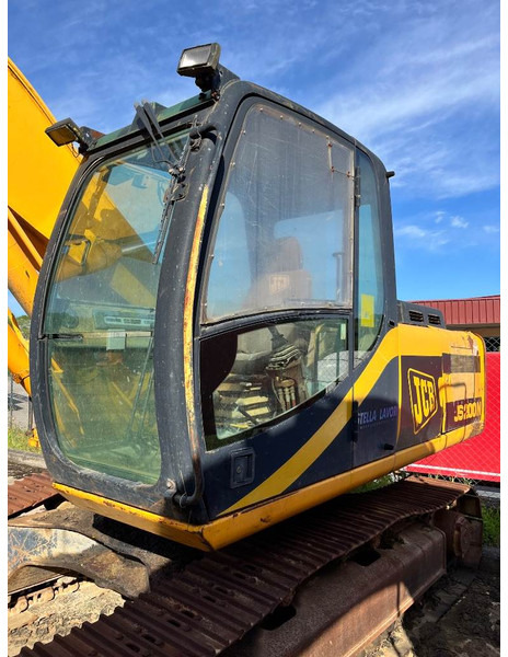 JCB JS 200 - Гусеничный экскаватор: фото 4 JCB JS 200 - Гусеничный экскаватор: фото 4