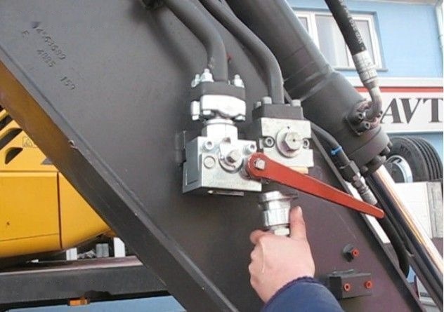 Balavto B-Quick hydraulic hoses for mini - Сцепное устройство для Мини-экскаваторов: фото 2 Balavto B-Quick hydraulic hoses for mini - Сцепное устройство для Мини-экскаваторов: фото 2