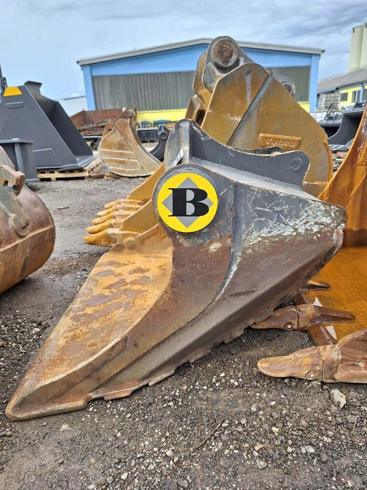 Balavto excavating planning bucket 1550 mm S60 - Ковш для экскаватора: фото 2 Balavto excavating planning bucket 1550 mm S60 - Ковш для экскаватора: фото 2