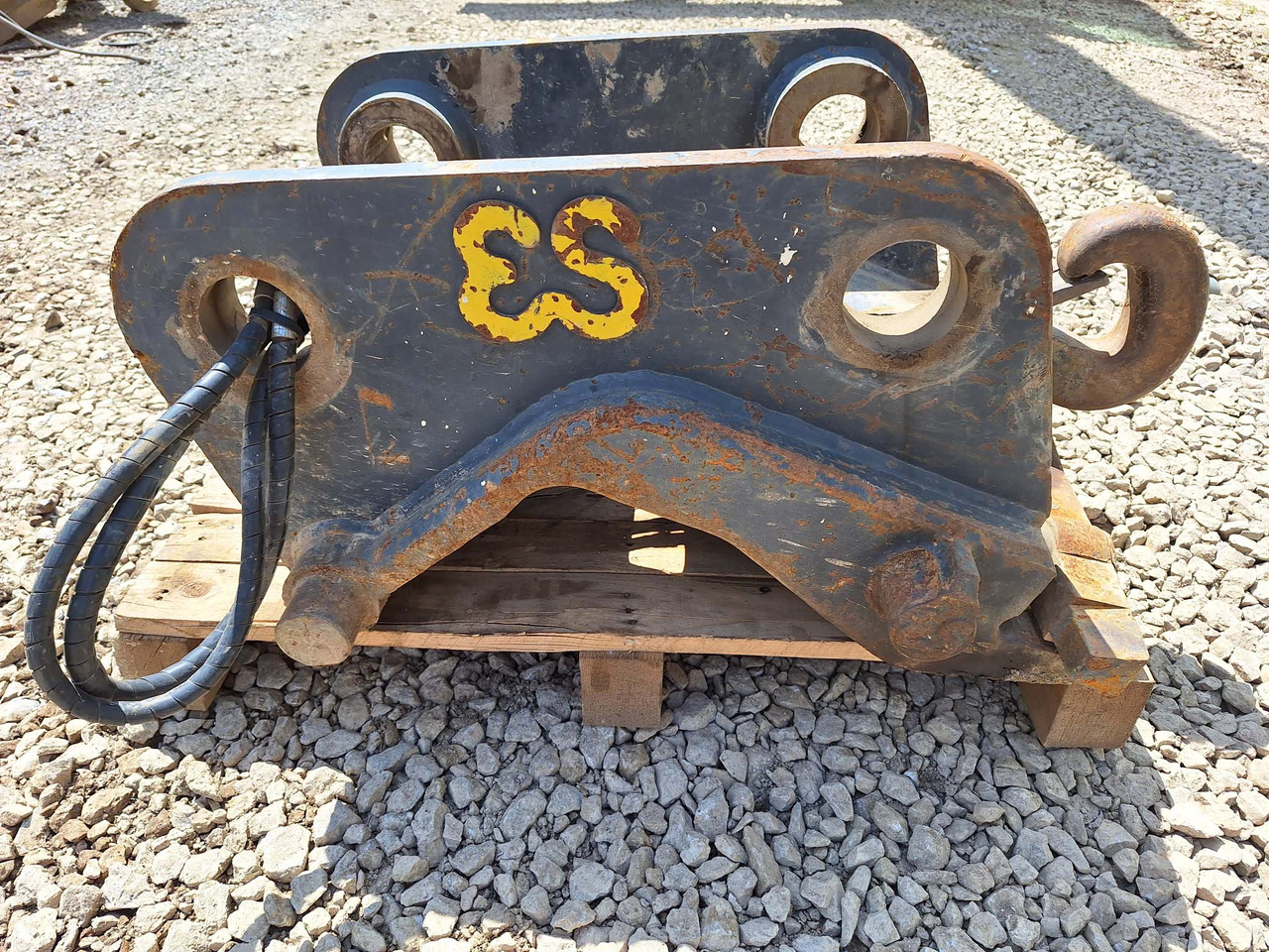 Eurosteel HCWG3 Verachtert - Сцепное устройство для Строительной техники: фото 1 Eurosteel HCWG3 Verachtert - Сцепное устройство для Строительной техники: фото 1