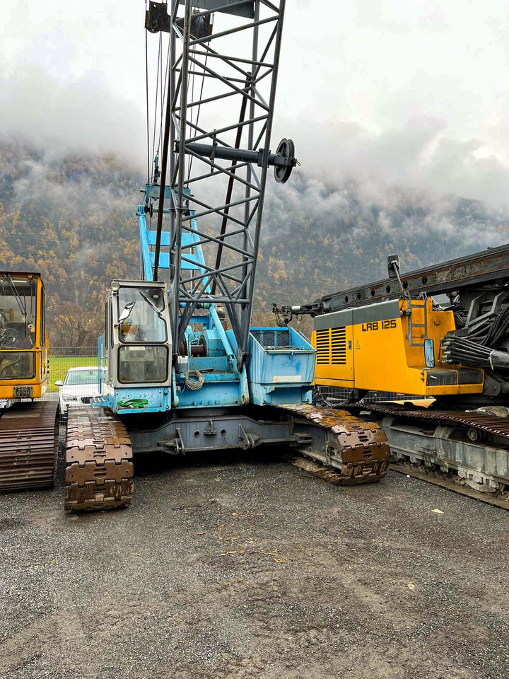 Hitachi KH 180-2 - Гусеничный кран: фото 2 Hitachi KH 180-2 - Гусеничный кран: фото 2